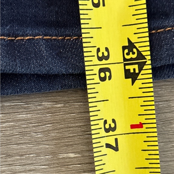 Patagonia Women’s Boyfriend Dark Blue Denim Jeans, Size 28. - Picture 7 of 11